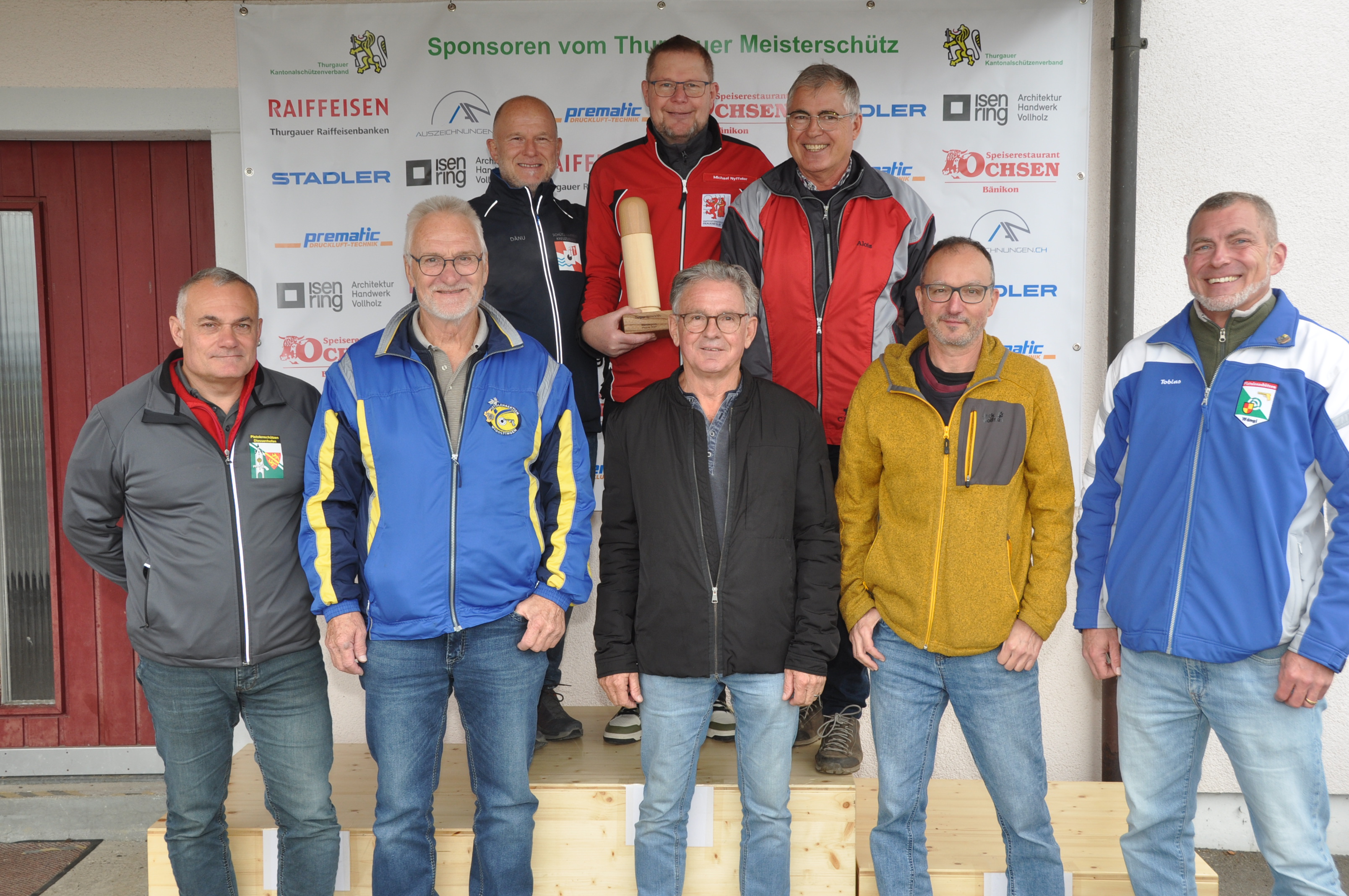 P 50 HINTEN D SCHNYDER M NYFFELER A ULLMANN VORNE F MUGGLI R MICHIELIN H ENGLER F SOMMER T JOSEF